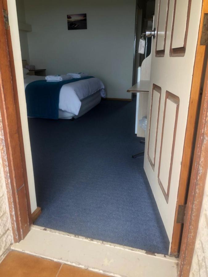 Stansbury Holiday Motel Exterior photo